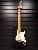 2024 Fender Player Stratocaster HSS - Black w/ Hardcase