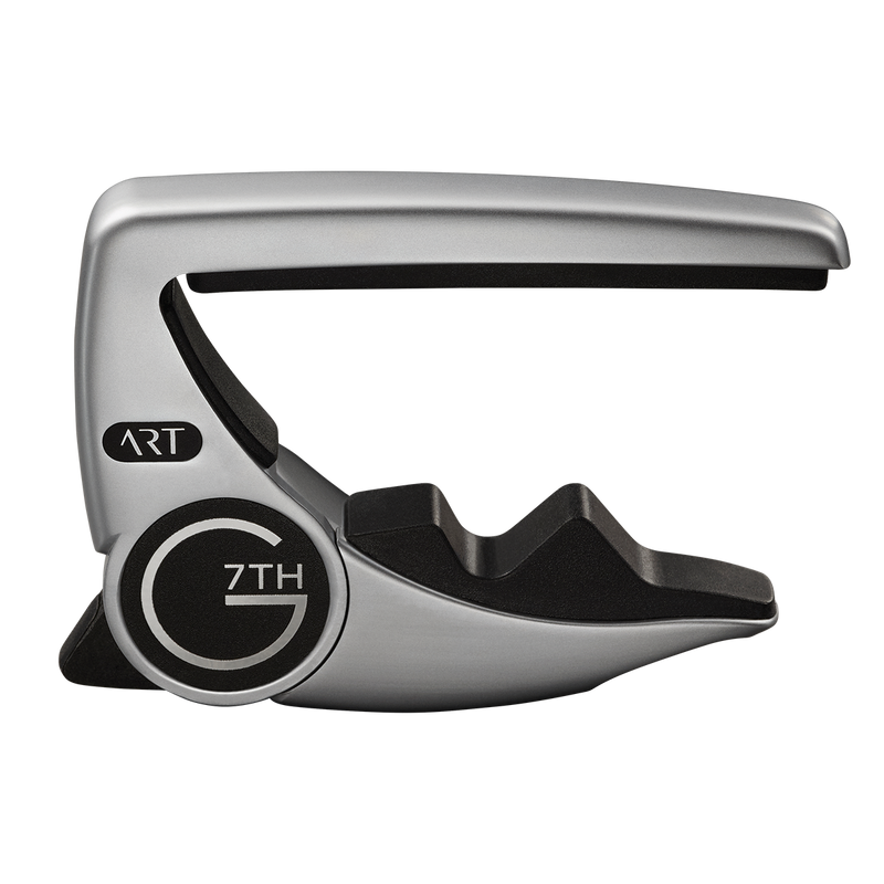 G7 Performance 3 Capo in Silver.